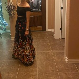 Beautiful maxi two piece dress!  Worn one time.  Brand new!